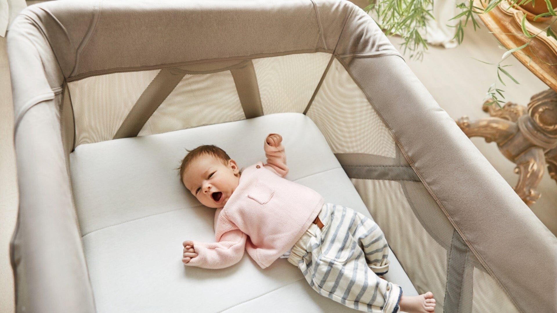 Nuna PAAL vs. Nuna SENA Aire vs. Nuna COVE Aire Go Nuna Travel Crib