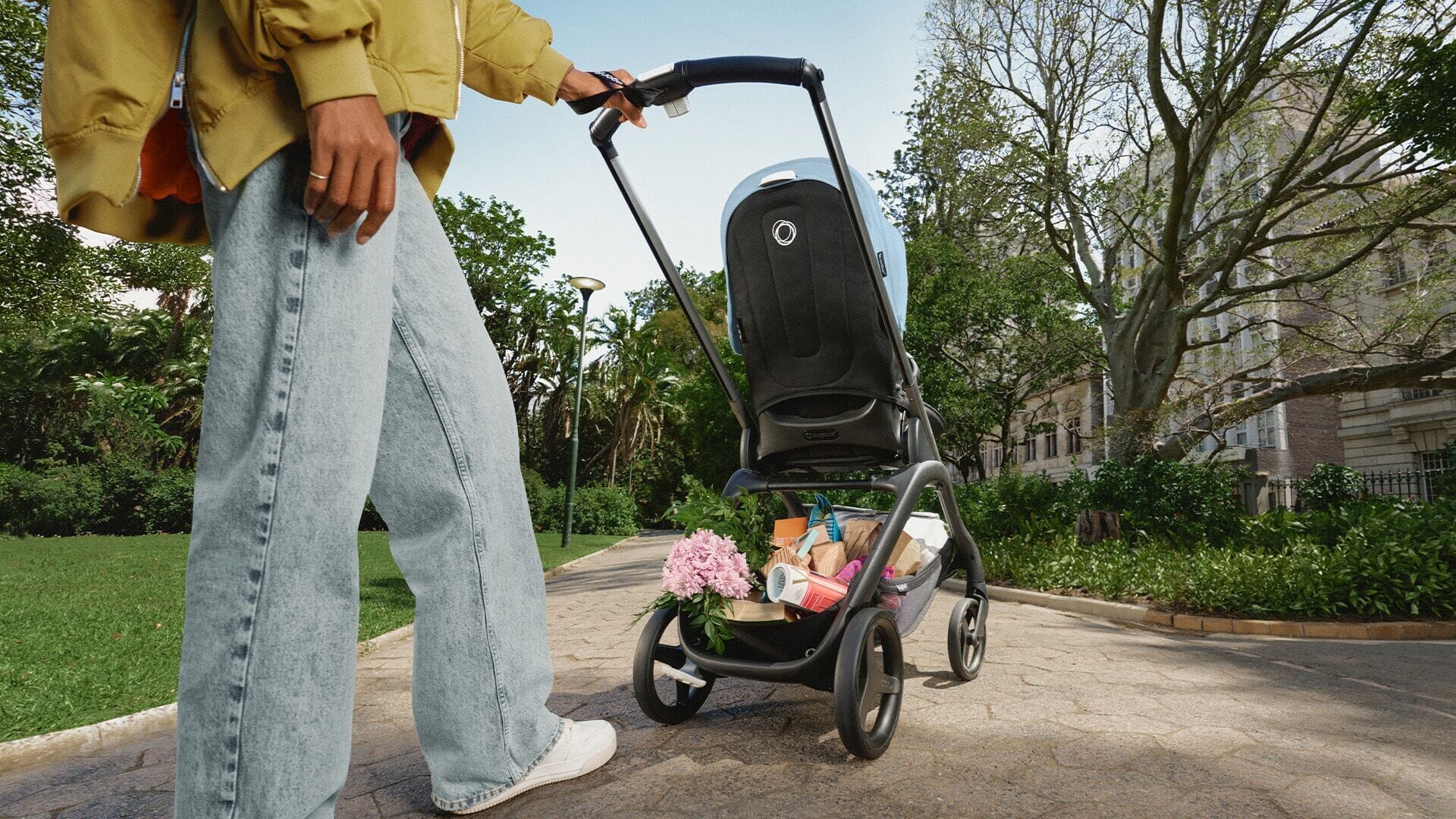 Mid-Size Strollers