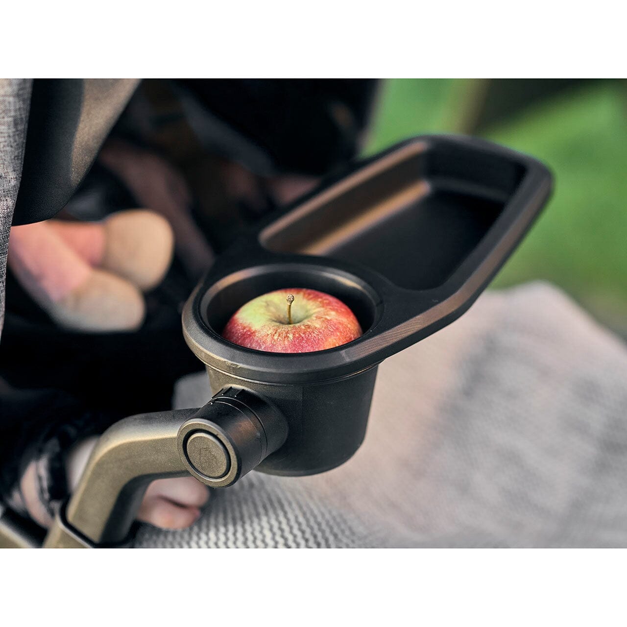 Best Strollers with Snack Trays