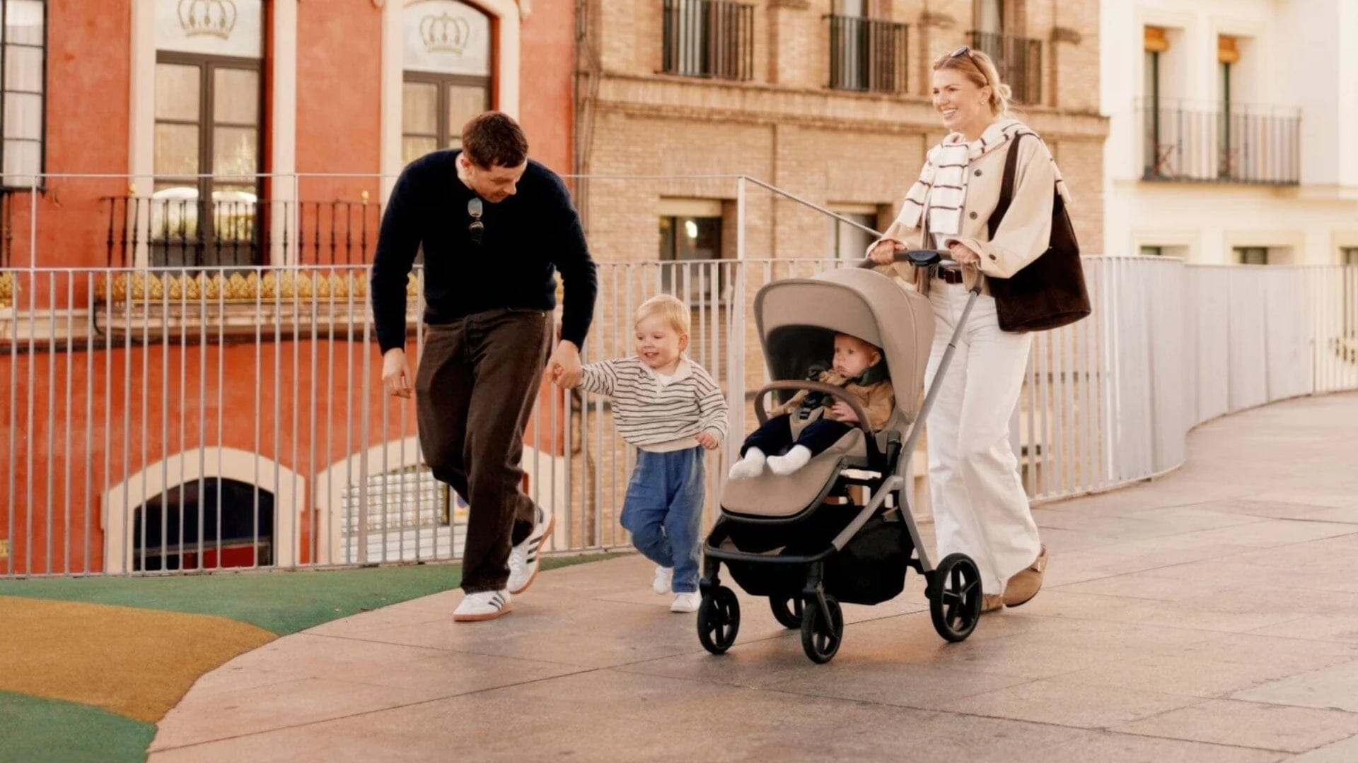 Infant Car Seats Compatible with Silver Cross Breez