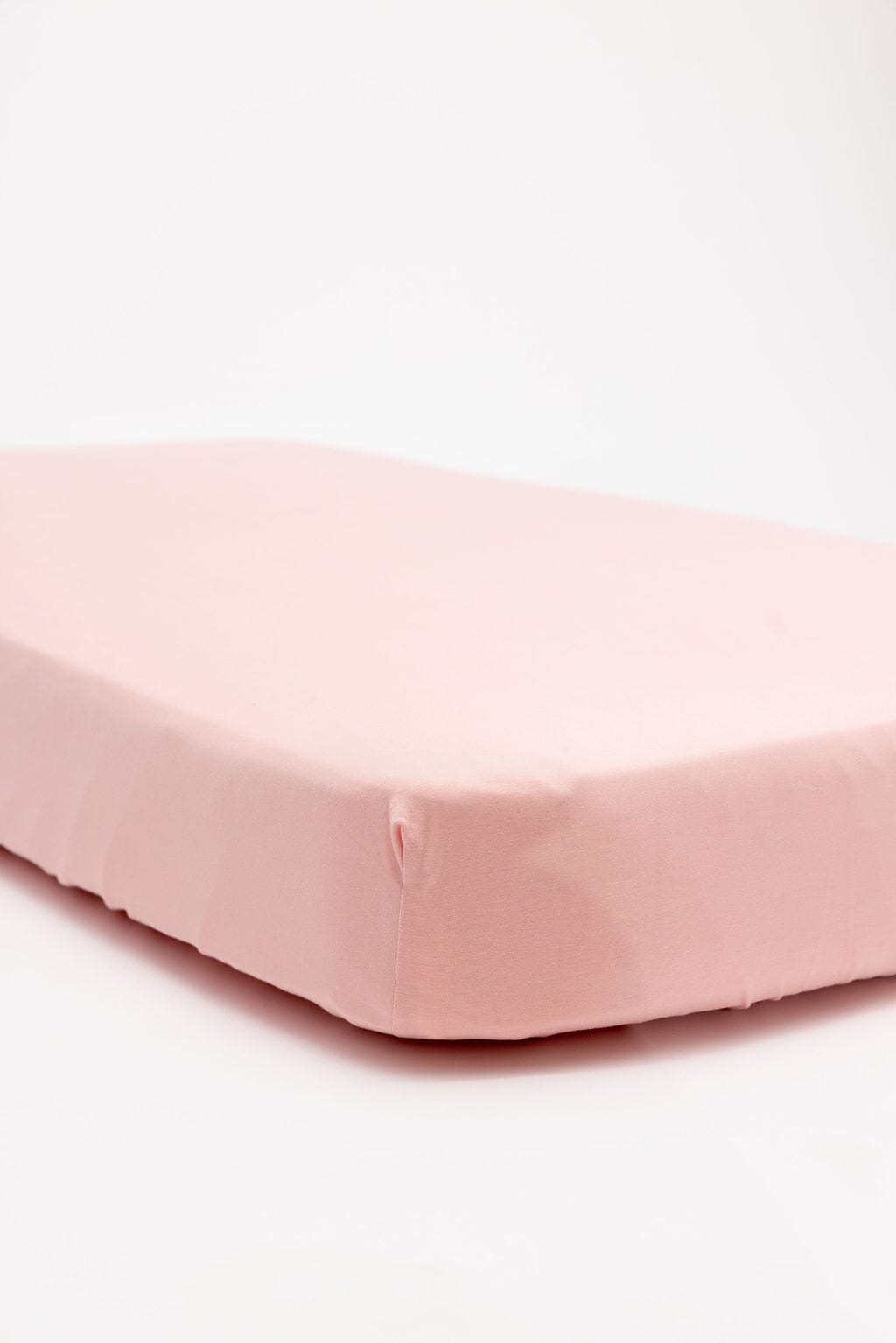 WildBird CloudBlend™ Crib Sheet - Galah- Strolleria