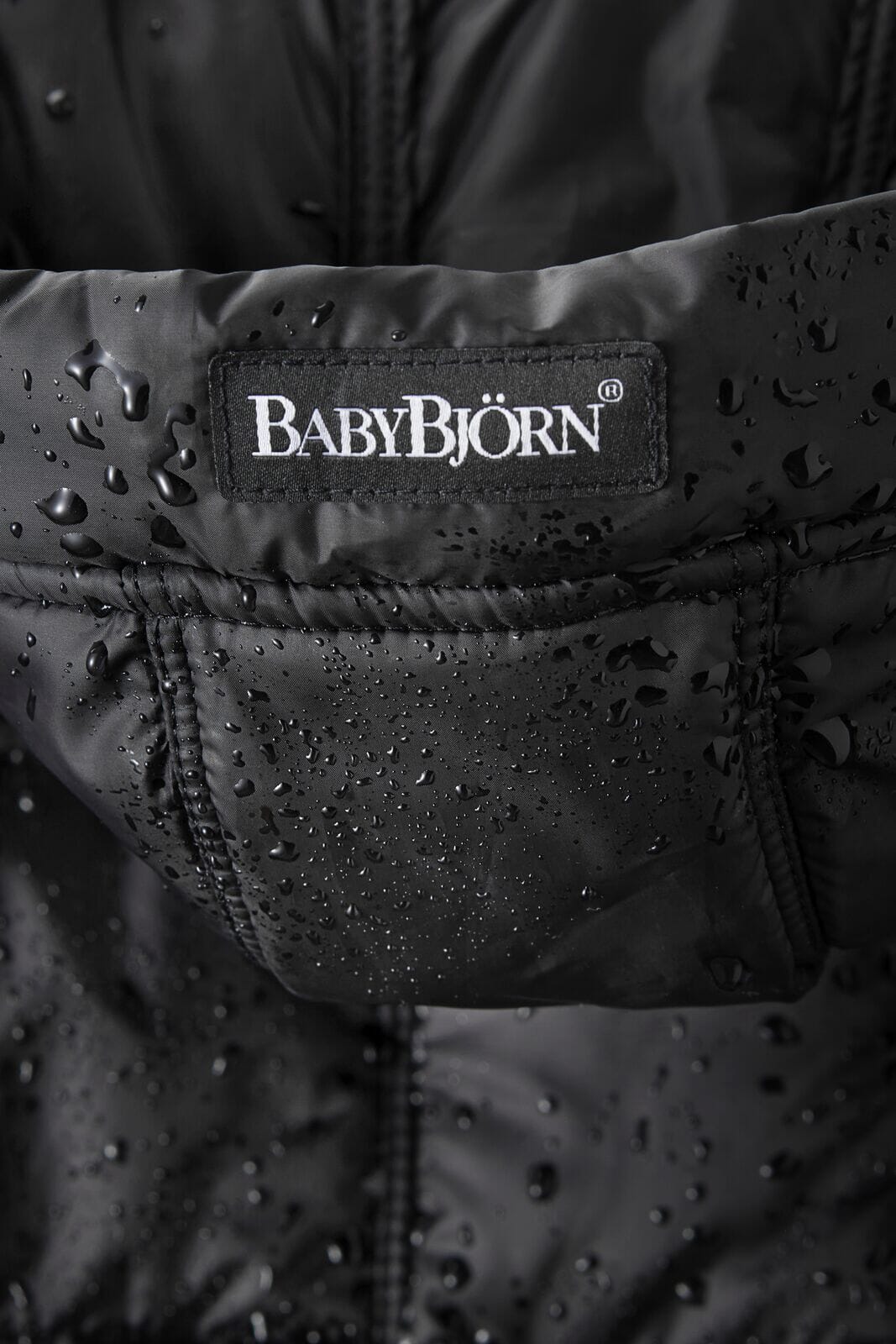 BabyBjorn Baby Carrier Winter Cover - Black- Strolleria