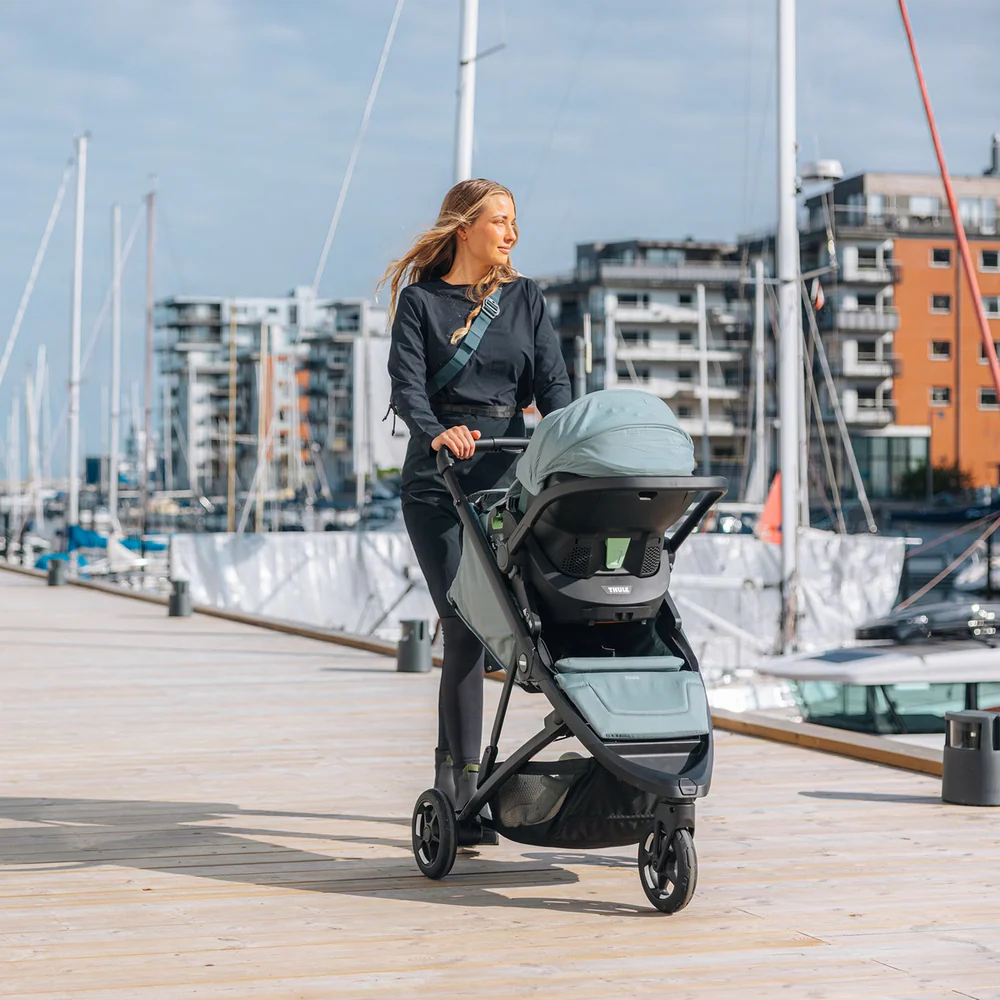 Thule Spring 2 Compact Stroller- Strolleria