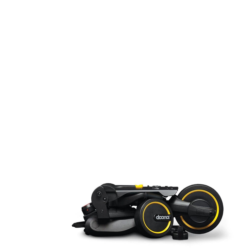 Doona Liki Trike - Midnight Edition- Strolleria