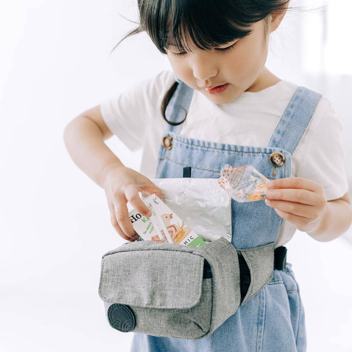 Tushbaby Kid Snack Pack- Strolleria