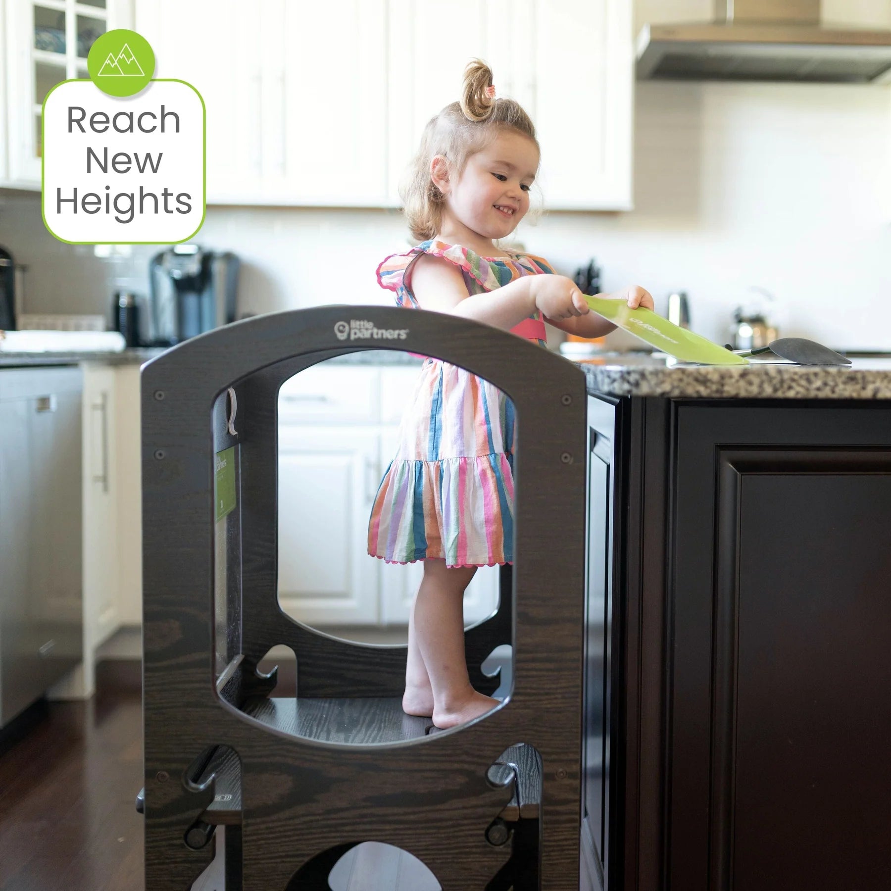 Little Partners Chef Series Learning Tower® Toddler Tower- Strolleria
