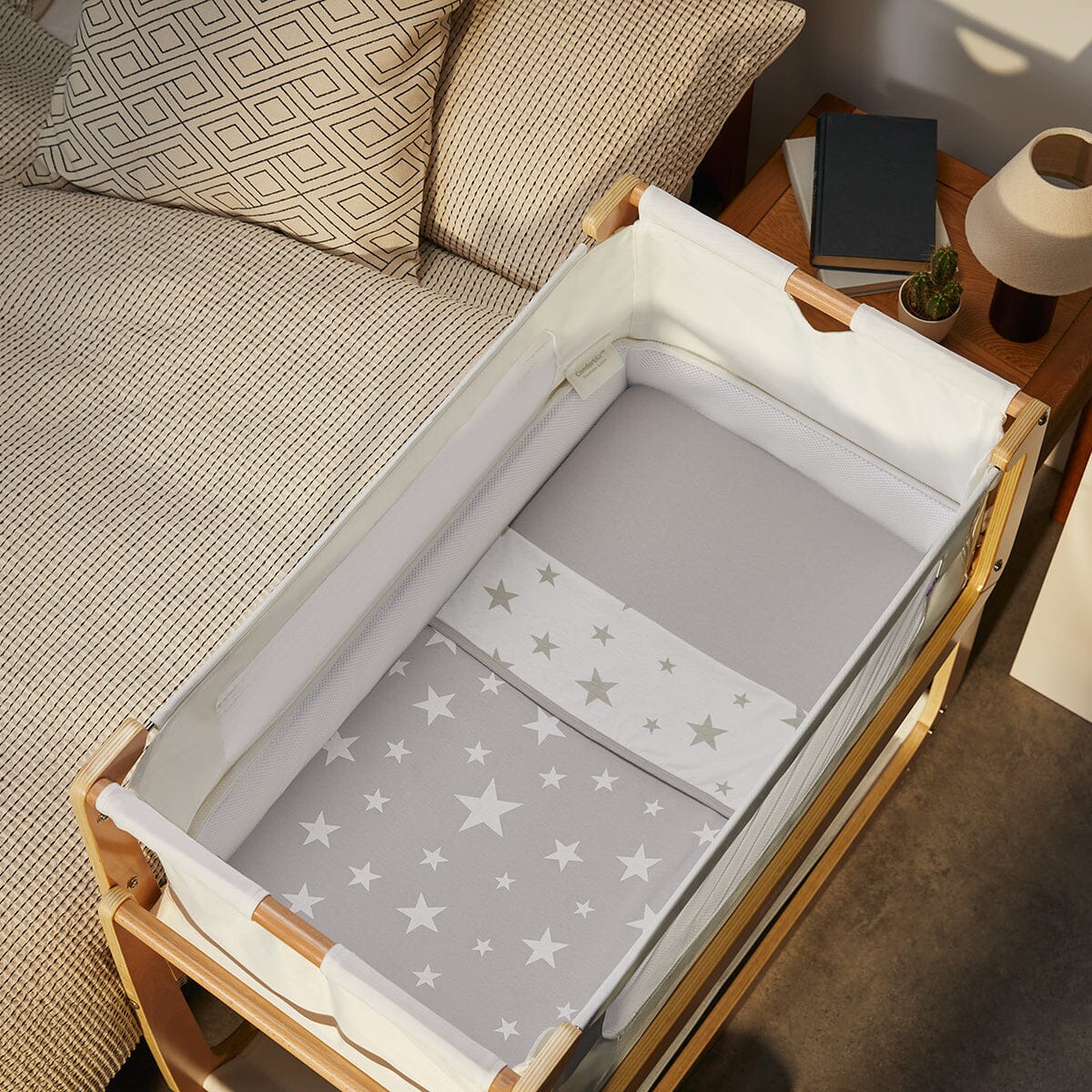 Snuz 3pc. Bassinet Bedding Set - Grey Star- Strolleria