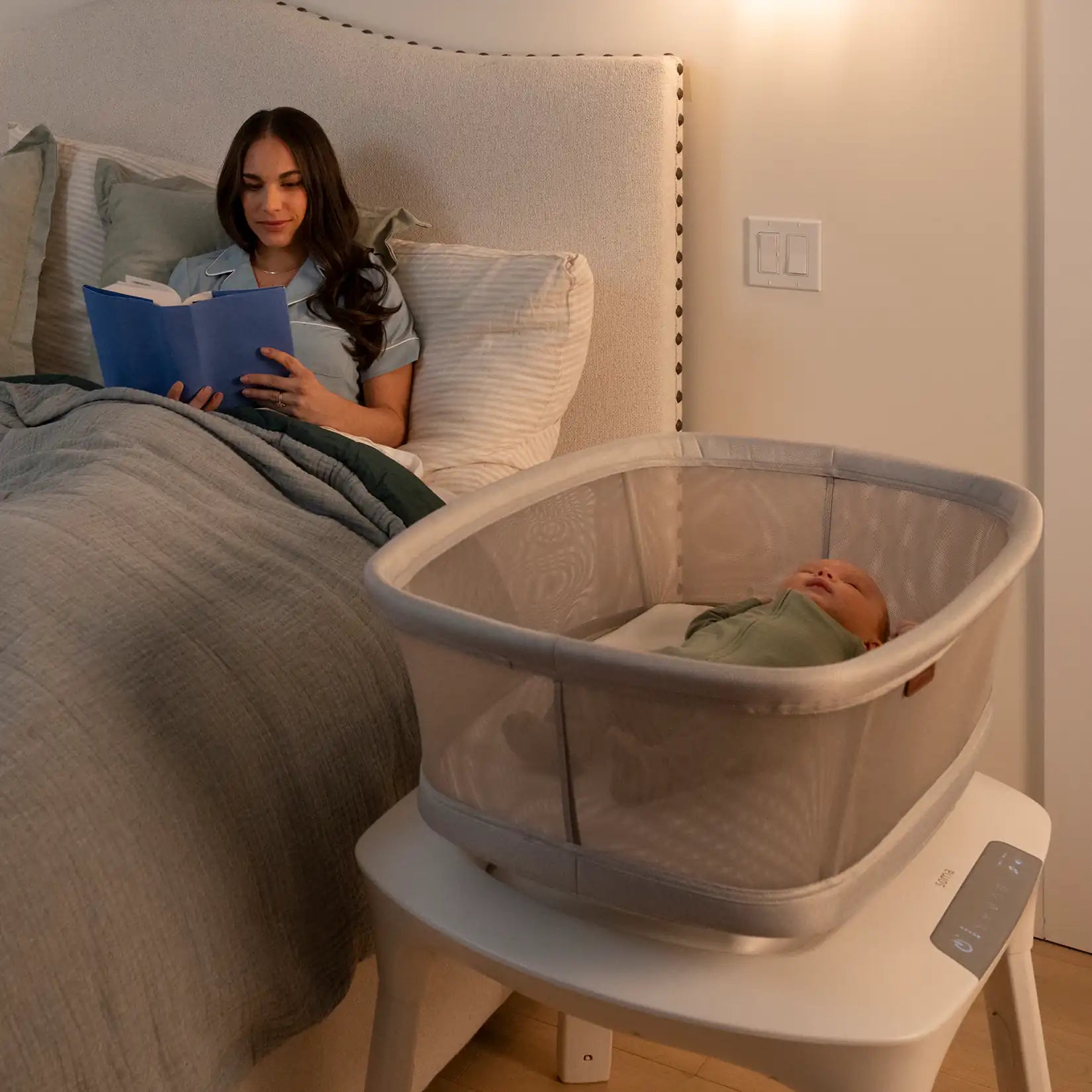 UPPAbaby Soma Smart Bassinet - Charlie- Strolleria