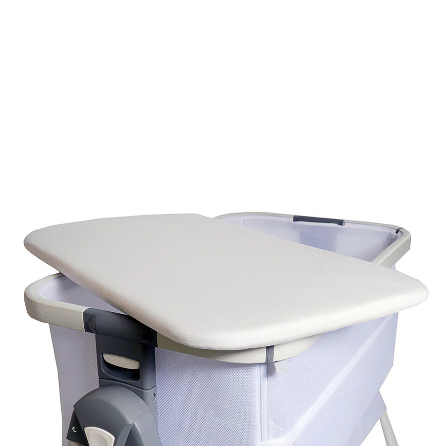 Venice Child California Dreaming Bedside Bassinet- Strolleria