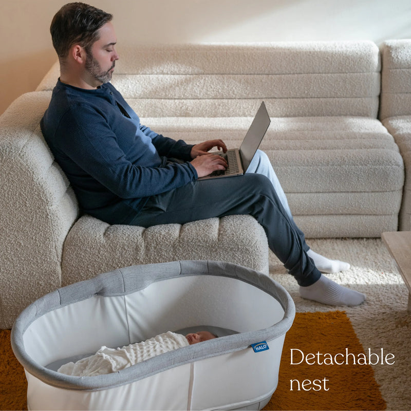 Halo BassiNest Connected Swivel Sleeper 3.0- Strolleria