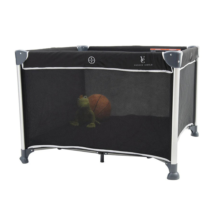Venice Child DayDreamer Playard- Strolleria