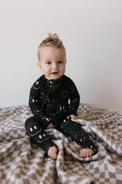 Forever French Baby - Bamboo Zip Pajamas | Charcoal & White ff Smile