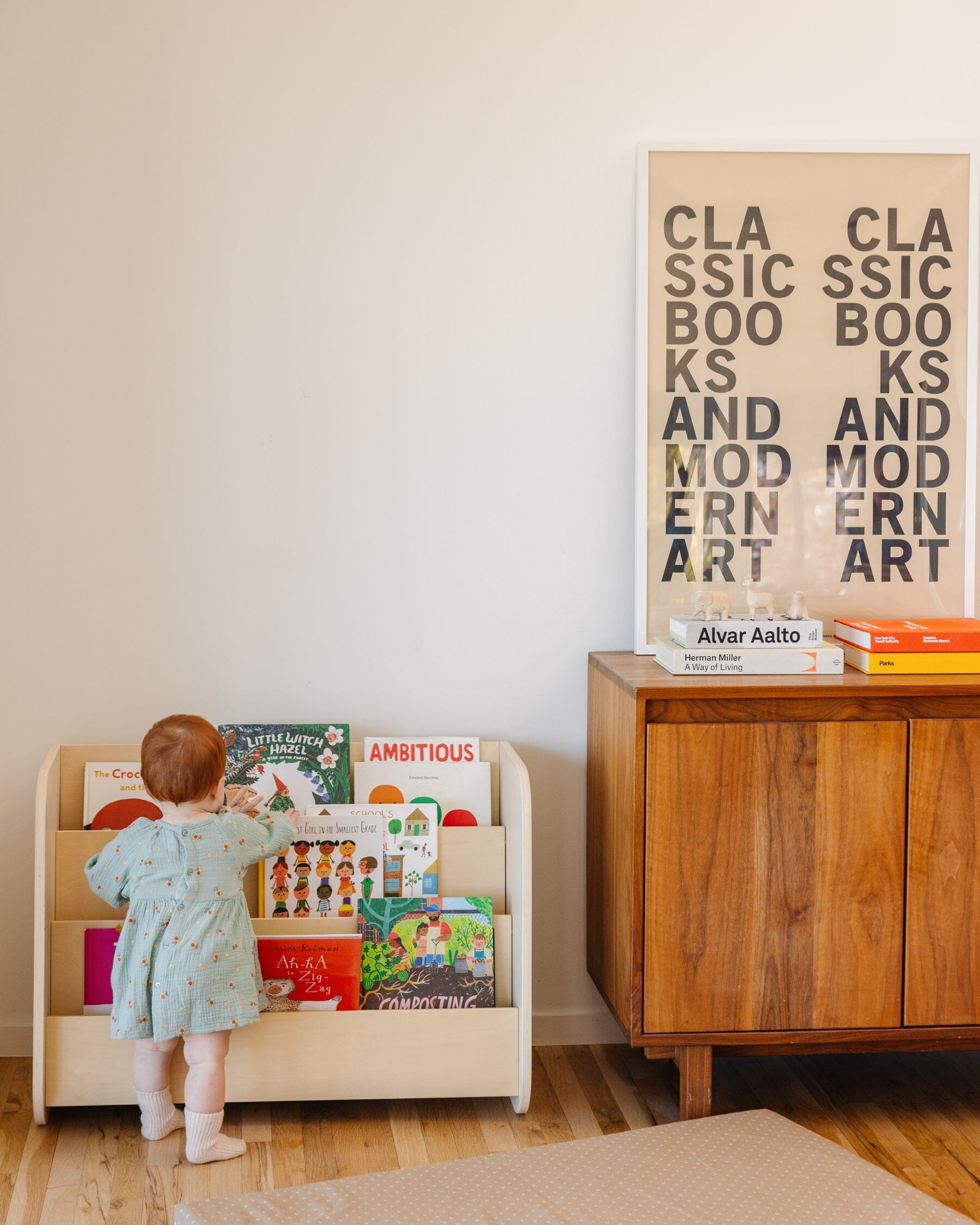 Piccalio Montessori Bookshelf- Strolleria