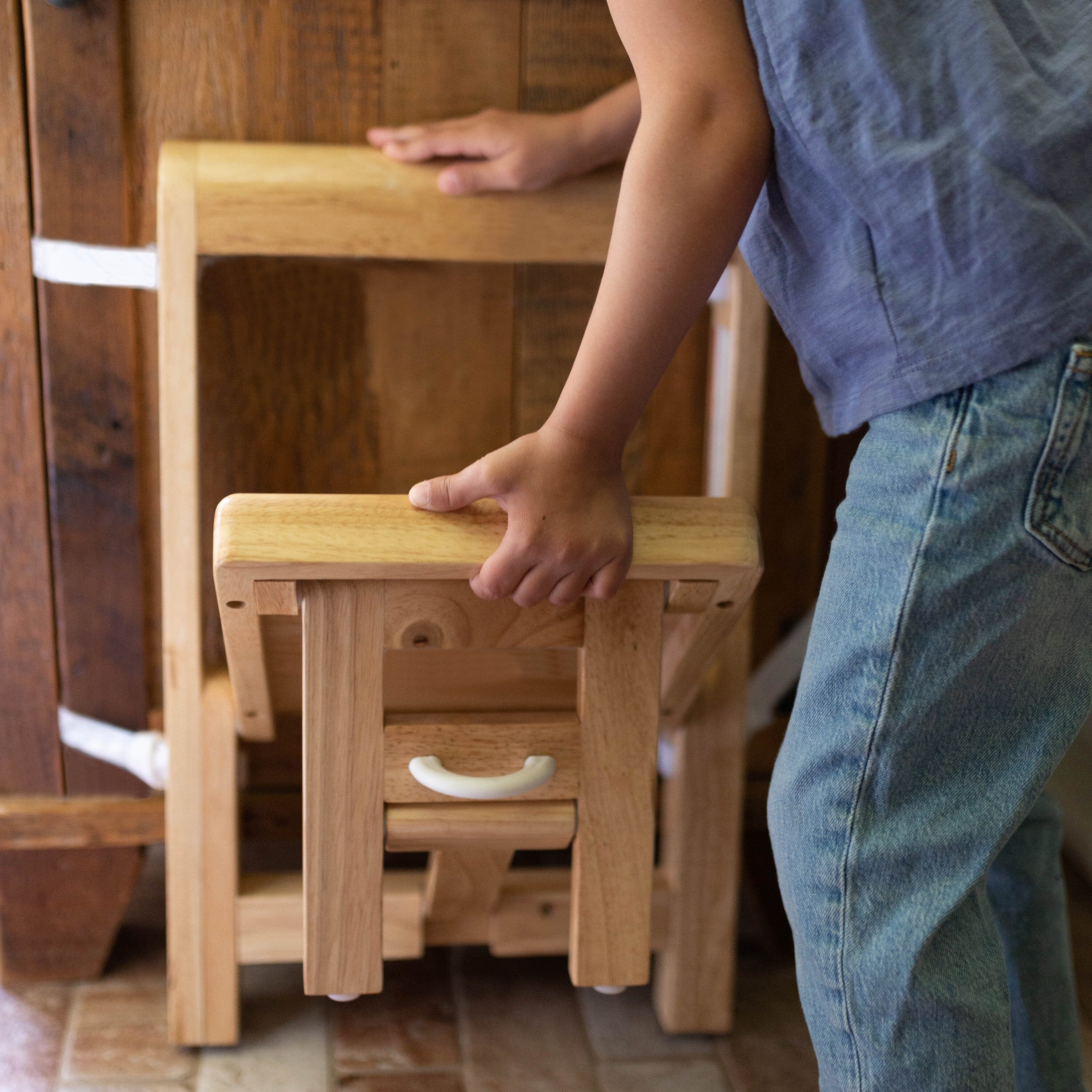 Busy Kids Fold 'N Store Step Stool- Strolleria