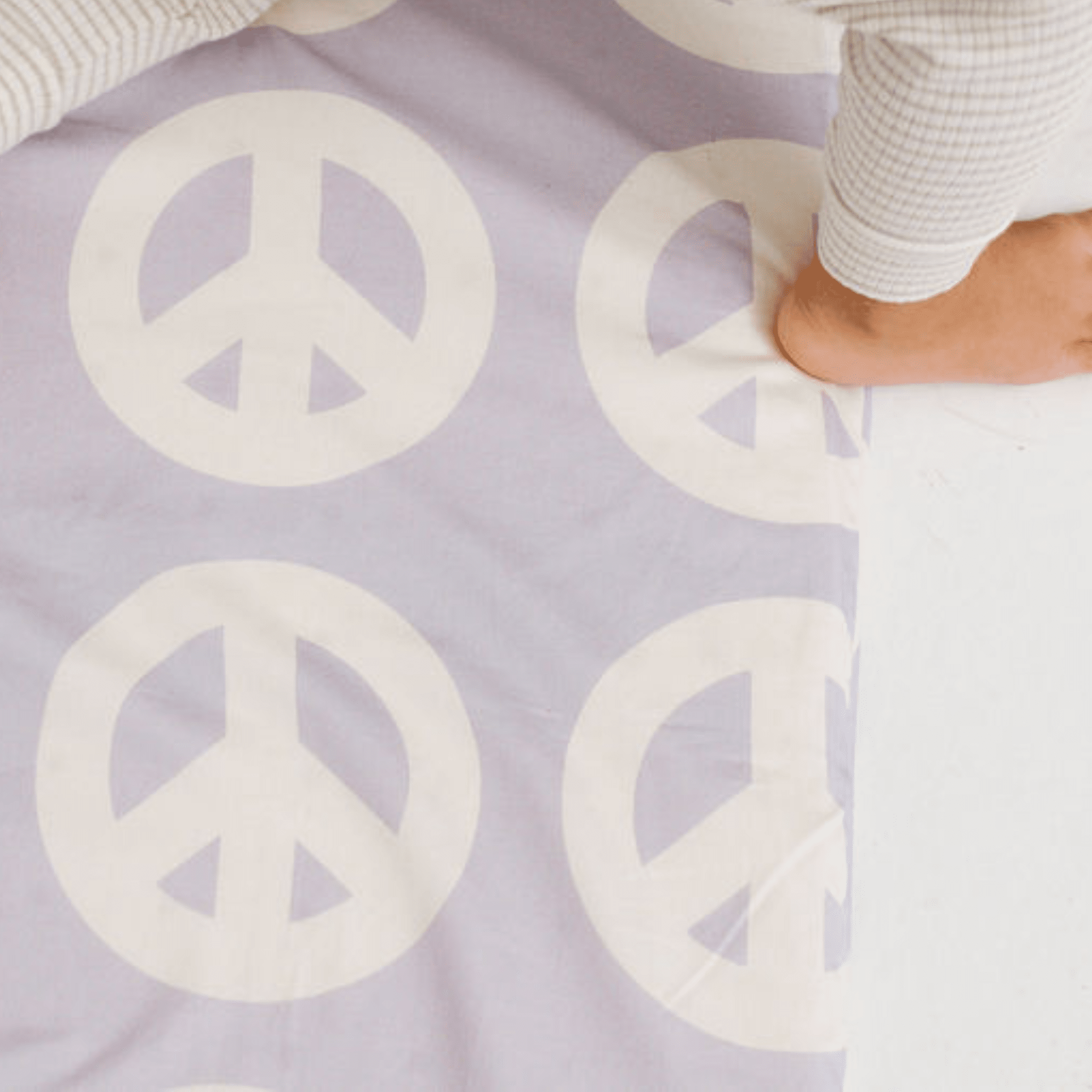 Toki Kids Peace Sign Organic Cotton Mat- Strolleria