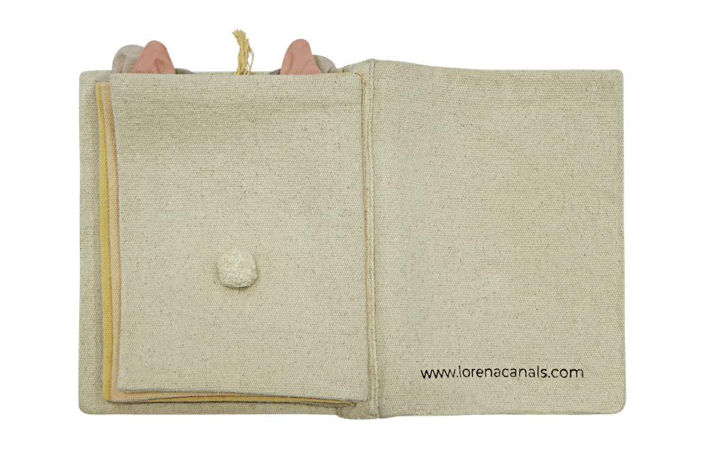 Lorena Canals Book - Animals- Strolleria