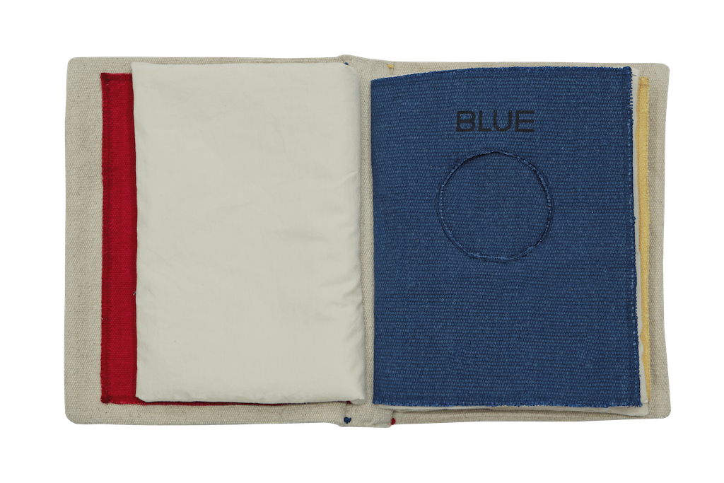 Lorena Canals Book - Bauhaus- Strolleria