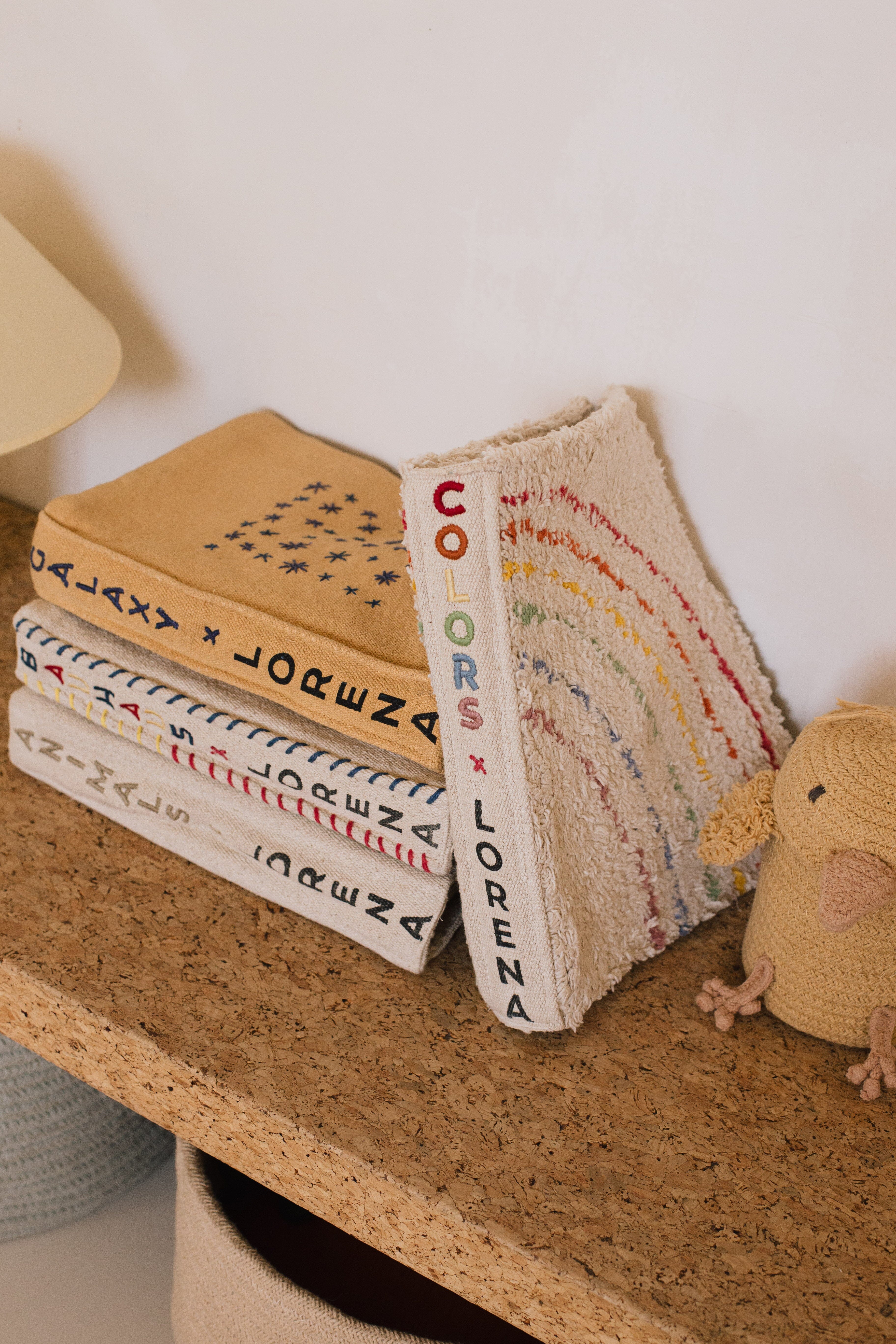 Lorena Canals Book - Colors- Strolleria