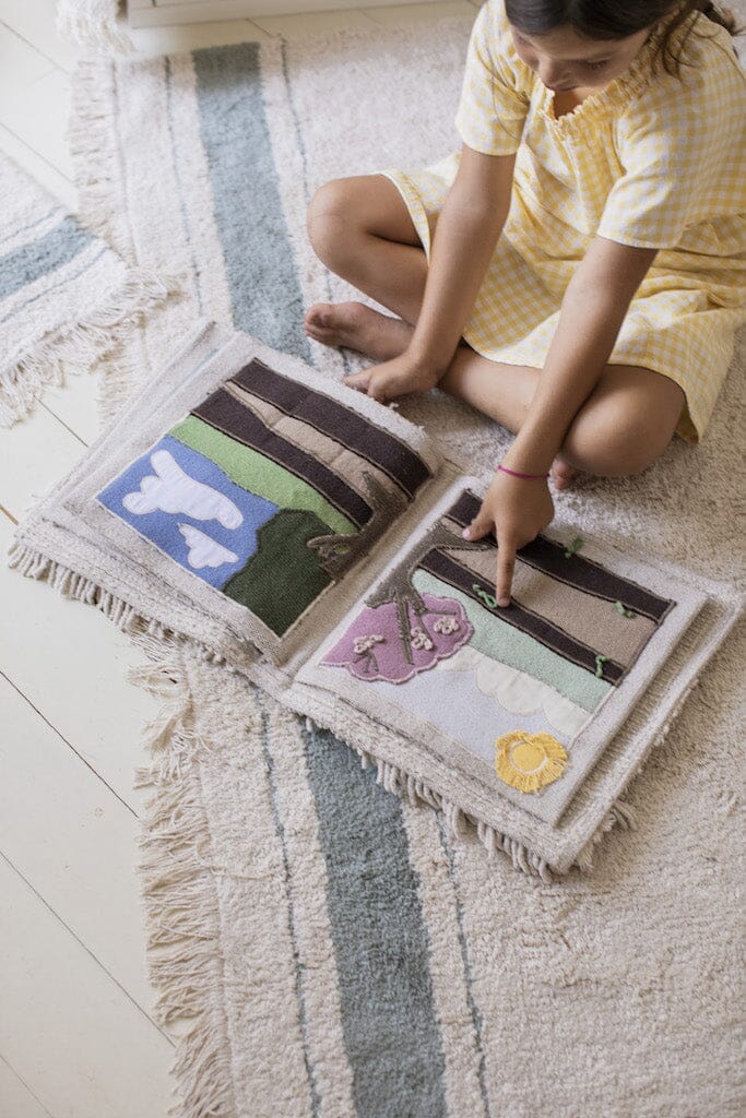 Lorena Canals x Oli&Carol Textile Book - "Cool Kids Eat Healthy"- Strolleria