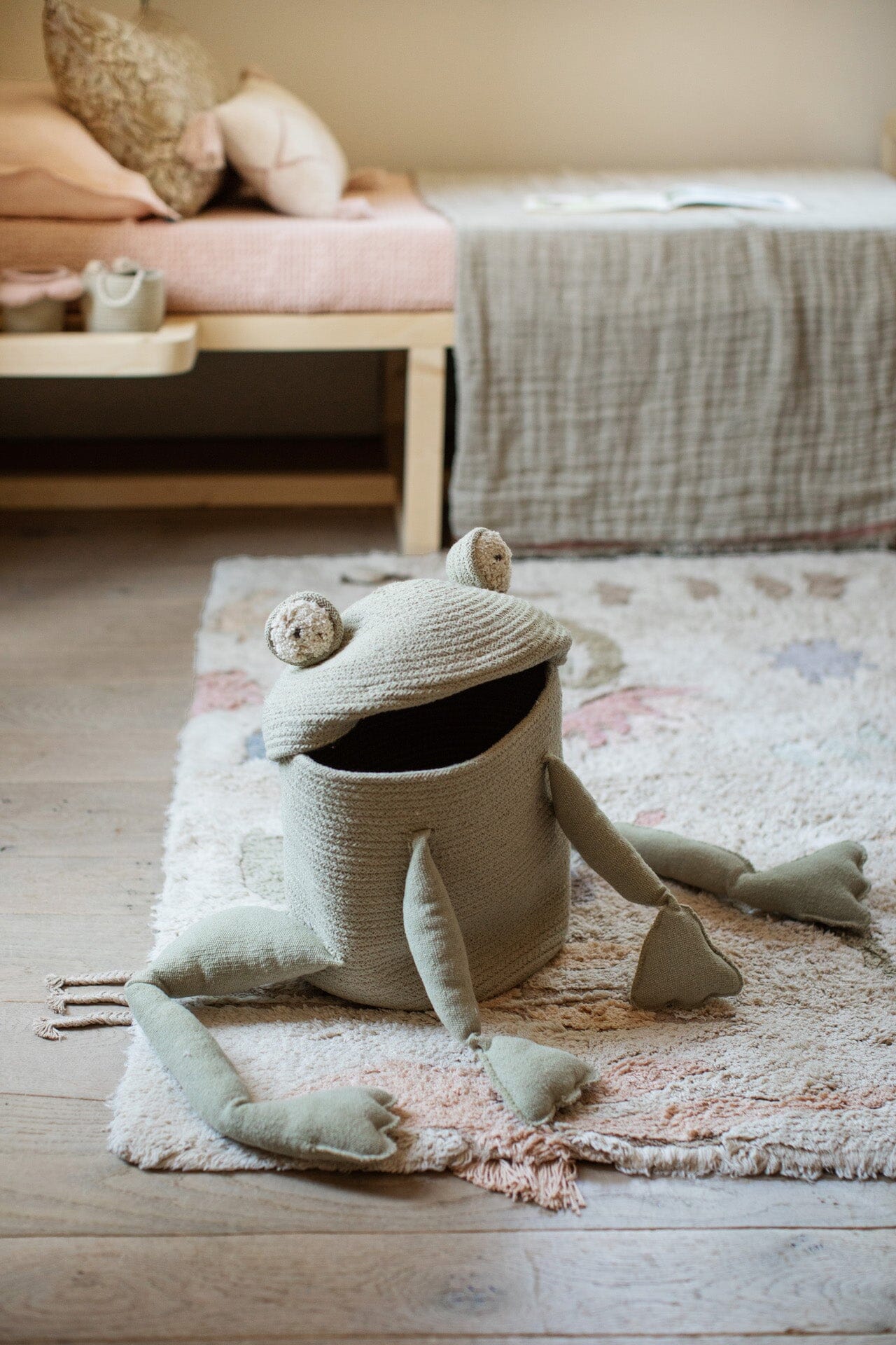 Lorena Canals Basket - Fred the Frog- Strolleria
