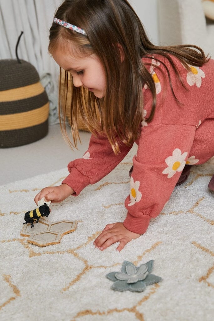 Lorena Canals Planet Bee - Pollination Play Rug- Strolleria