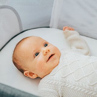 Chicco LullaGlide 3-in-1 Bassinet - Luna