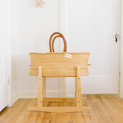 Design Dua. Modern Rocking Bassinet Stand - Natural Pine