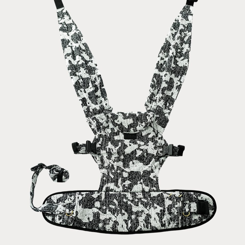 Tushbaby The Pearl Wrap Carrier- Strolleria