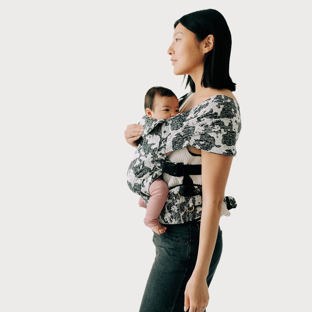 Tushbaby The Pearl Wrap Carrier- Strolleria