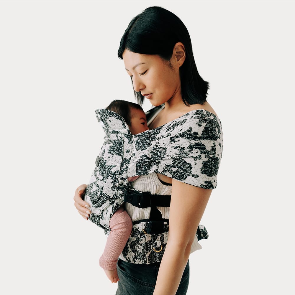 Tushbaby The Pearl Wrap Carrier- Strolleria