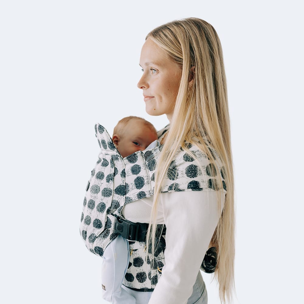 Tushbaby The Pearl Wrap Carrier- Strolleria