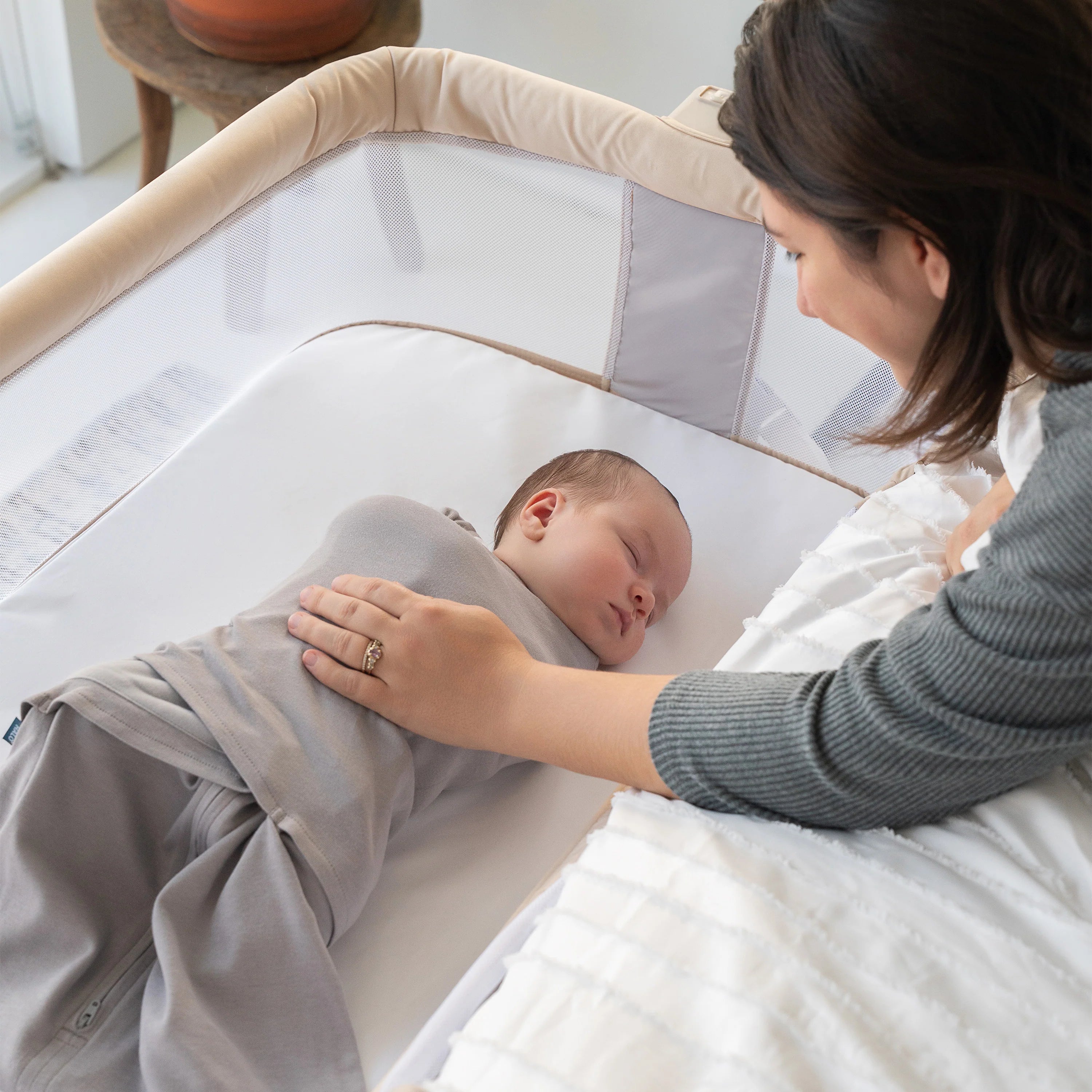 Halo BassiNest Beside Sleeper Fitted Sheets- Strolleria