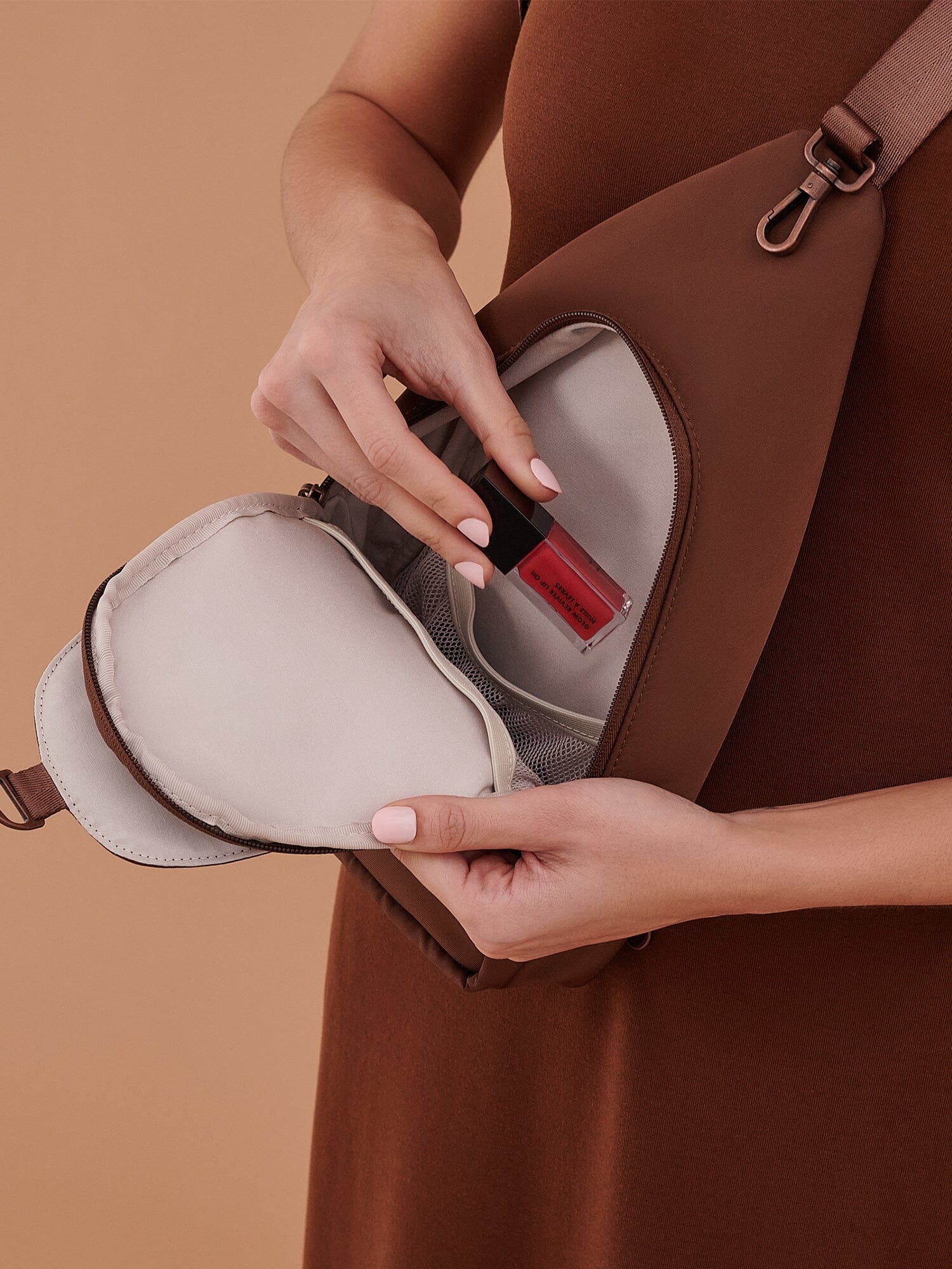JuJuBe Crossbody Sling - Espresso- Strolleria