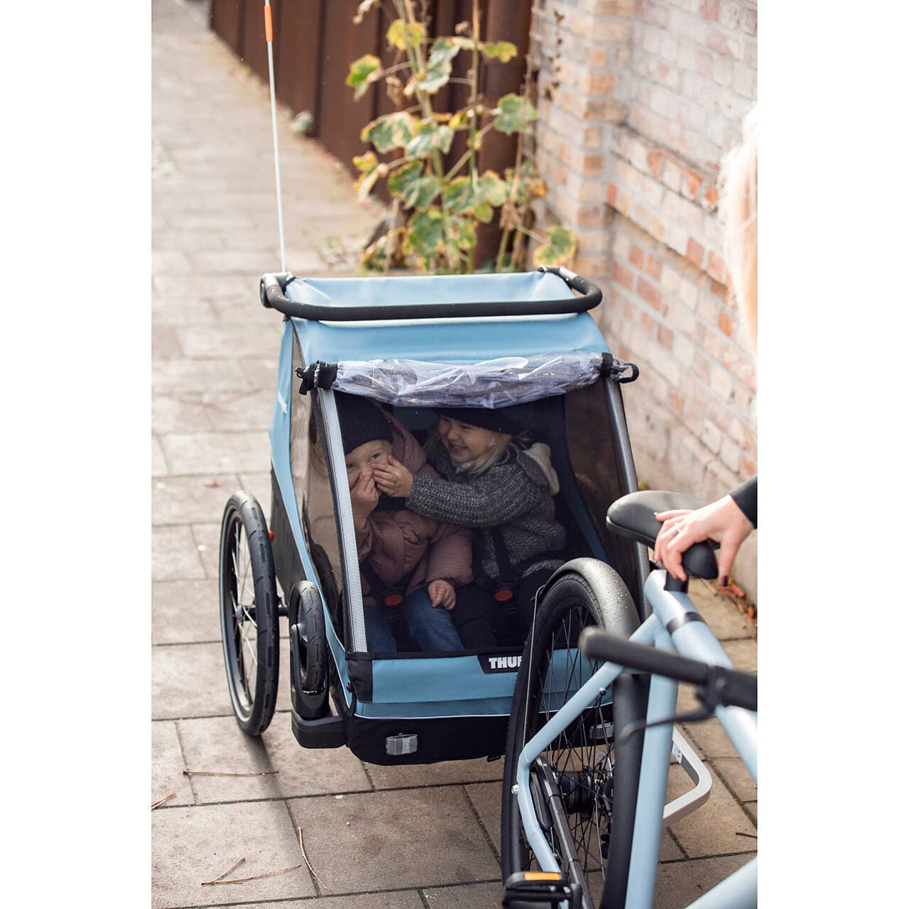 Thule Courier 2-Seat Bike Trailer- Strolleria