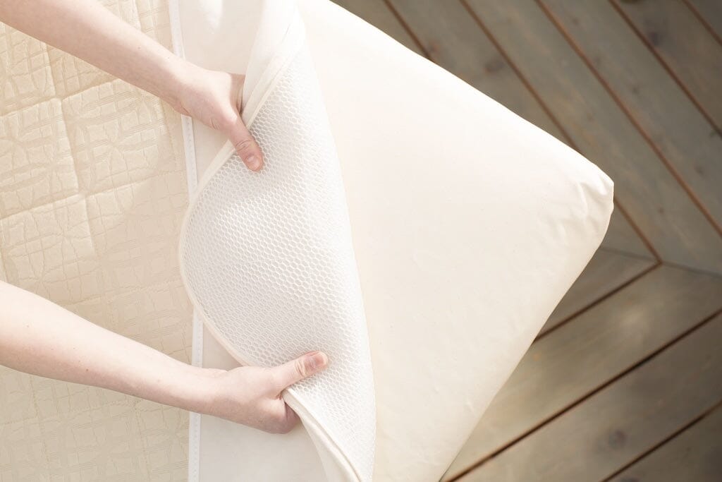 Naturepedic Organic Ultra Breathable Crib Mattress - 2-Stage- Strolleria