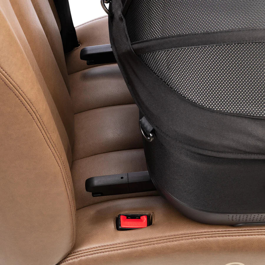 Tavo Maeve™ iso Pet Car Seat + Roscoe™ Stroller- Strolleria