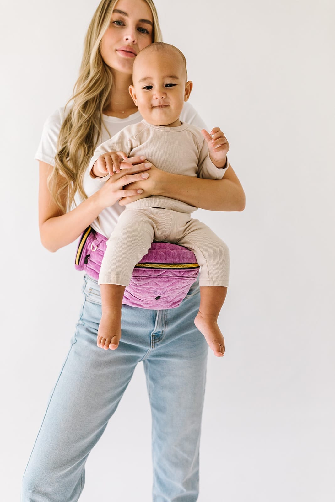 Tushbaby Hipseat Carrier- Strolleria