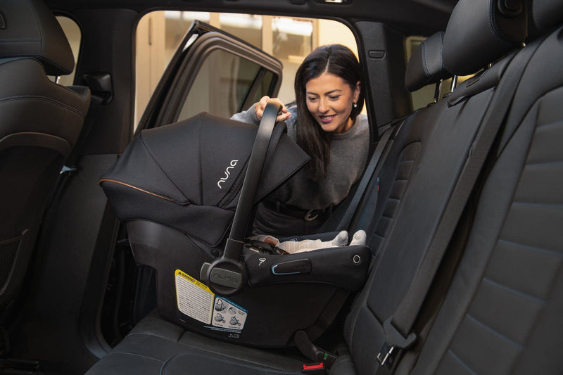 Nuna TRVL lx and PIPA urbn Travel System