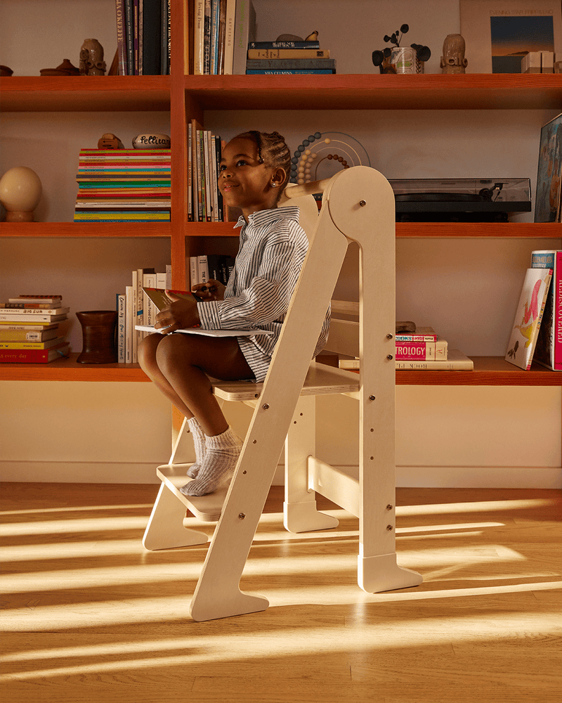 Piccalio Foldable Helper Tower Grip Slippers