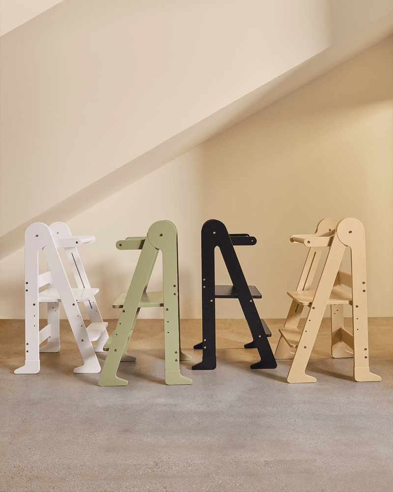 Piccalio Foldable Helper Tower Grip Slippers