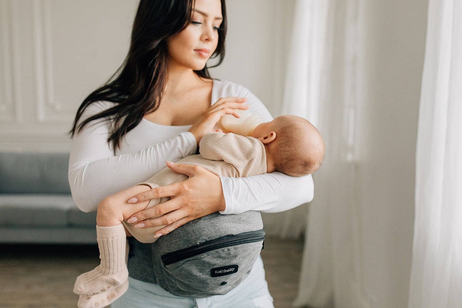 Tushbaby Hipseat Carrier- Strolleria