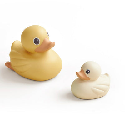 Itzy Ritzy Itzy Ducky Family Bath Toy