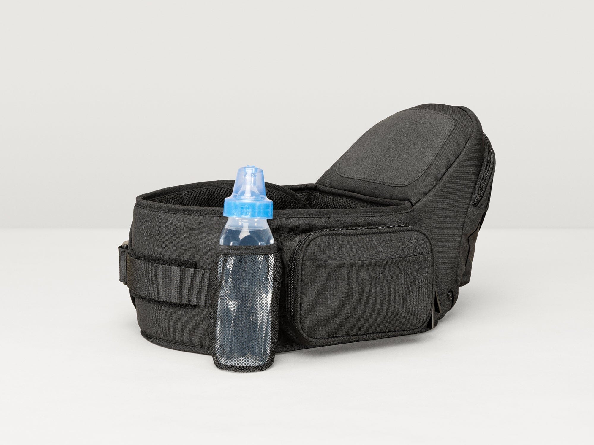 Tushbaby Hipseat Carrier- Strolleria