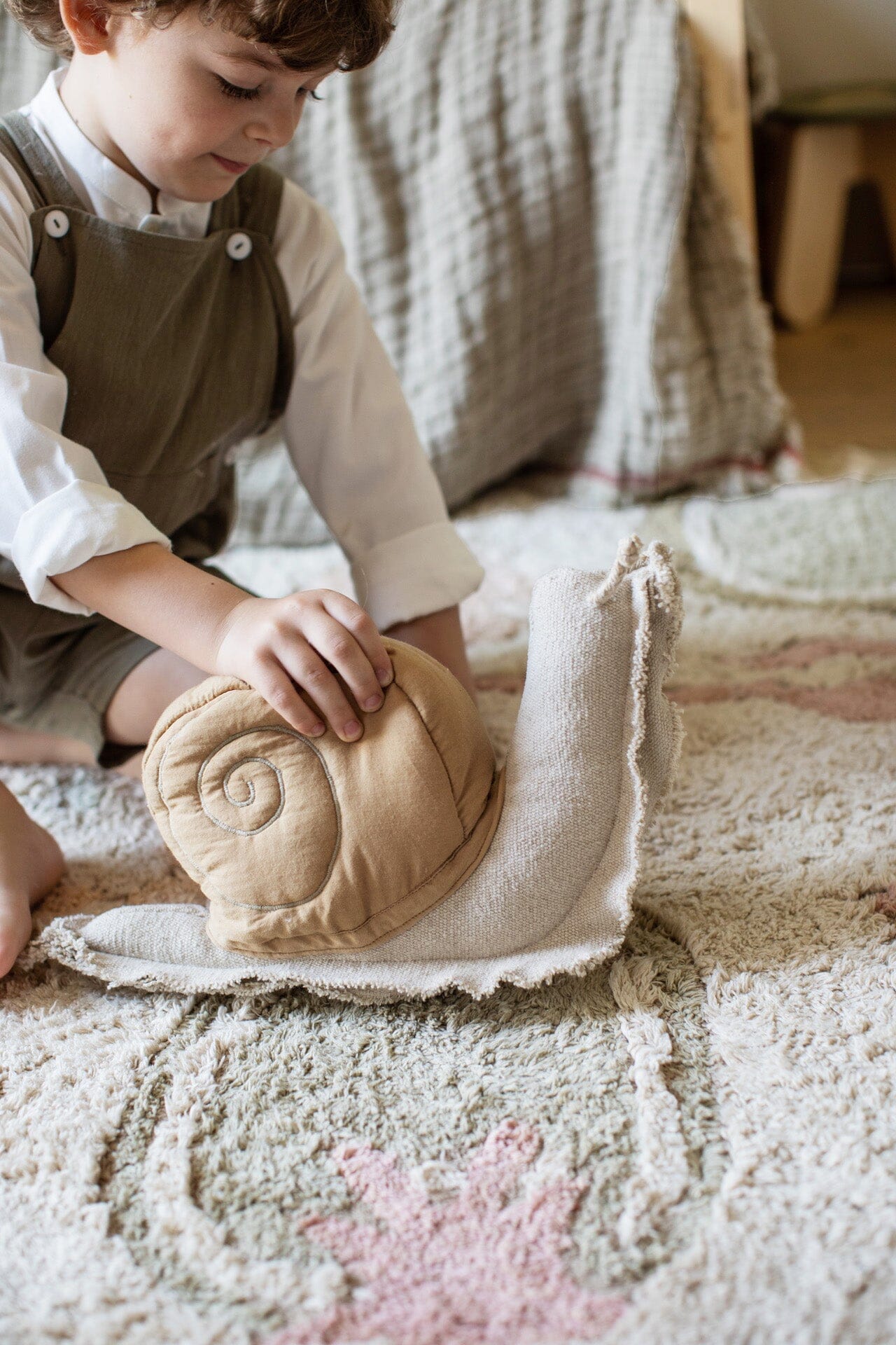 Lorena Canals Pouf - Lazy Snail- Strolleria