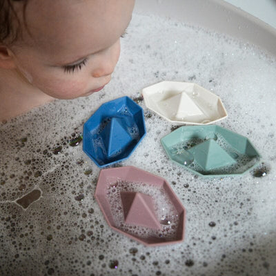 Shnuggle Stack and Sail Boats