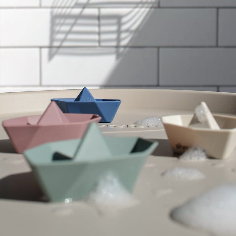 Shnuggle Stack and Sail Boats