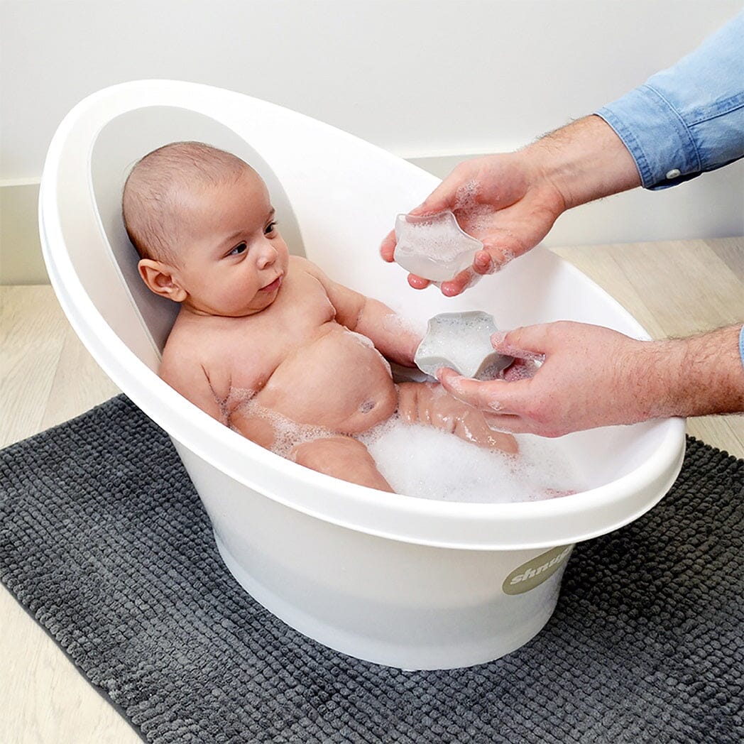 Shnuggle Wishy Light Up Star Bath Toy- Strolleria