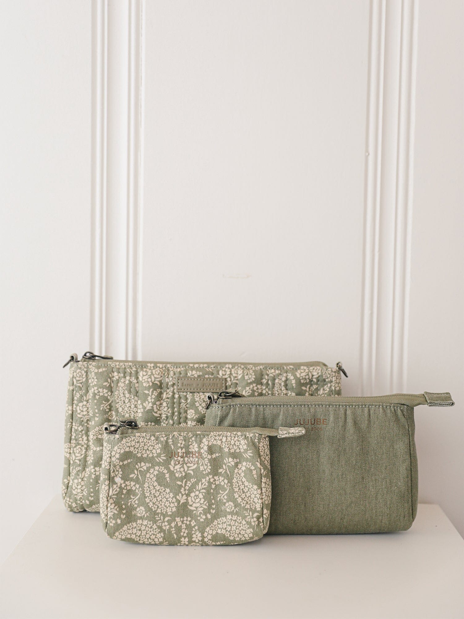 JuJuBe Sazan + JuJuBe 3-piece Pouch Clutch Purse Set - Paisley Floral- Strolleria