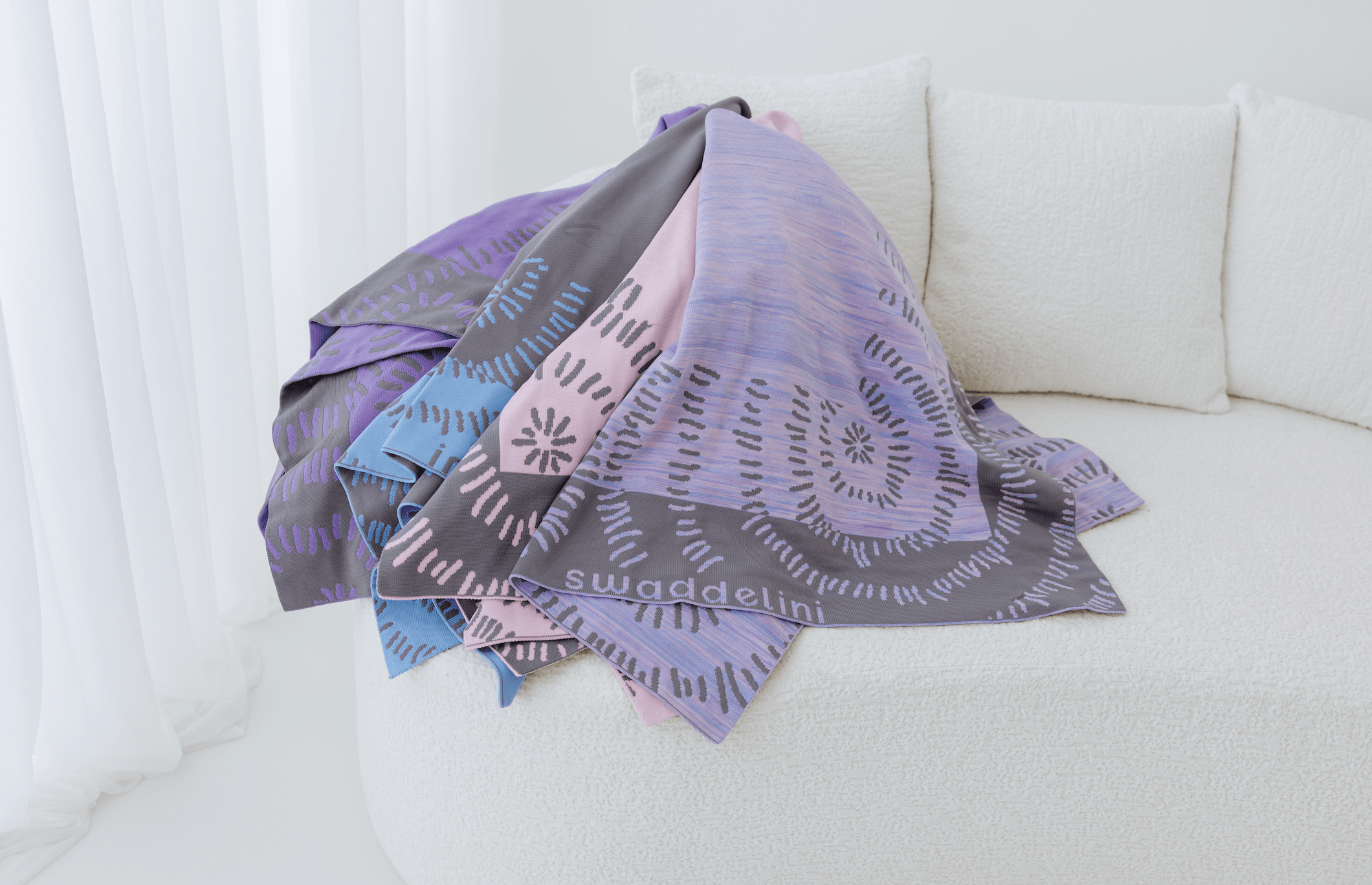 Pink Swaddelini Blanket- Strolleria