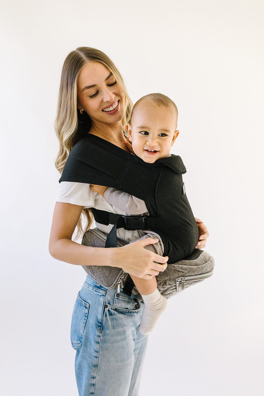 Tushbaby Hipseat Carrier- Strolleria
